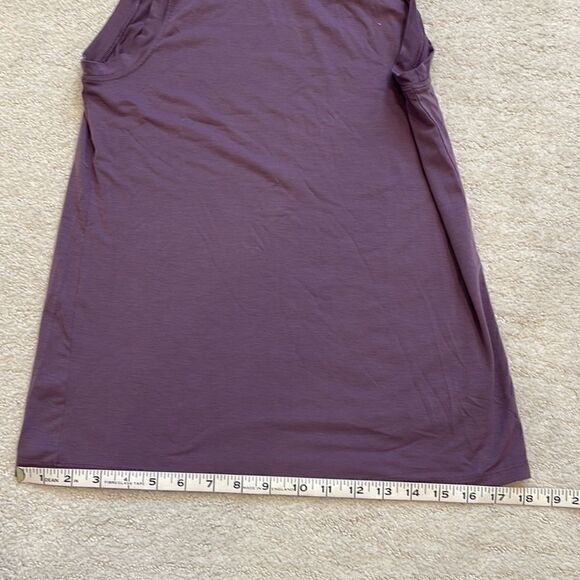 Athleta XS women’s tank top in mauve. - Picture 3 of 5